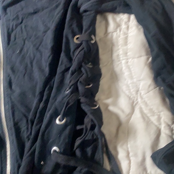 Sweater - Picture 3 of 3